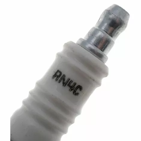 Bougie Champion RN4C Pour Moteur Thermique 5 Bougie Champion RN4C Pour Moteur Thermique – Image 3