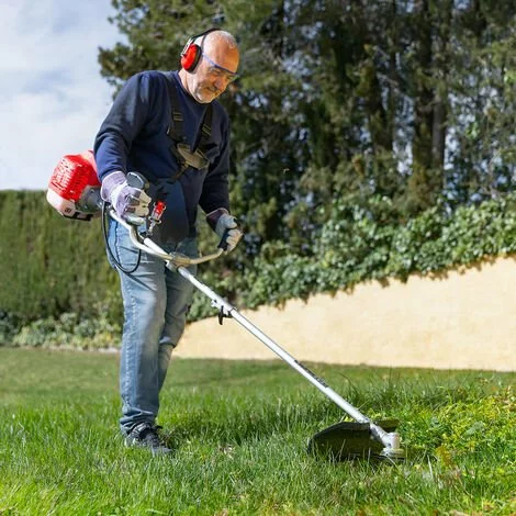 Débroussailleuse Avec Moteur à Essence 2 Temps 65cc 4,9cv, 2 Accessoires Différents Pour La Coupe, Guidon à Double Poignée, Régulateur De Puissance, Harnais De Sécurité - Greencut GGT650X-2 5 Débroussailleuse Avec Moteur à Essence 2 Temps 65cc 4,9cv, 2 Accessoires Différents Pour La Coupe, Guidon à Double Poignée, Régulateur De Puissance, Harnais De Sécurité - Greencut GGT650X-2 – Image 3