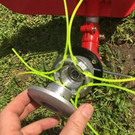 ZOLGINAH Aluminium Fils Tête Coupe-Bordure,Universelle Tête De Debroussailleuse Avec 4 Lignes,Tête Faucheuse Pour Jardin,Pelouse,Patio 7 ZOLGINAH Aluminium Fils Tête Coupe-Bordure,Universelle Tête De Debroussailleuse Avec 4 Lignes,Tête Faucheuse Pour Jardin,Pelouse,Patio – Image 5